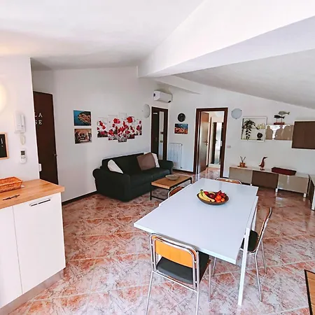 Apartament Silla House - A Due Passi Dal Malgrate