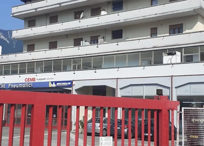 Silla House - A Due Passi Dal Мальграте