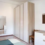 Apartment Silla House - A Due Passi Dal Malgrate
